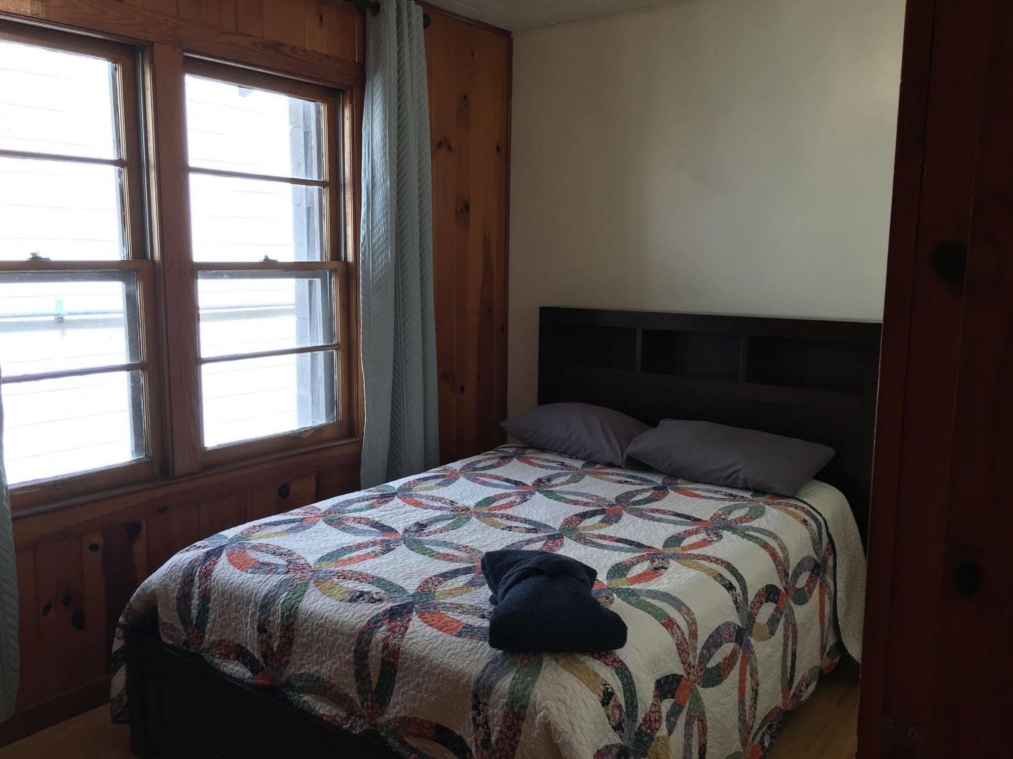 جاتلينبرج Marshall'S Creek Rest Motel المظهر الخارجي الصورة